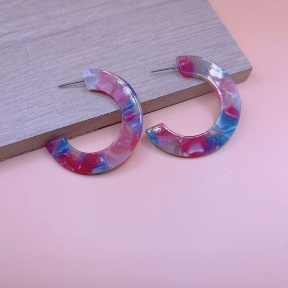 5/$25 RESIN HOOP EARRINGS - Picture 1 of 4